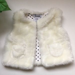 White Lilly Wicket faux fur vest